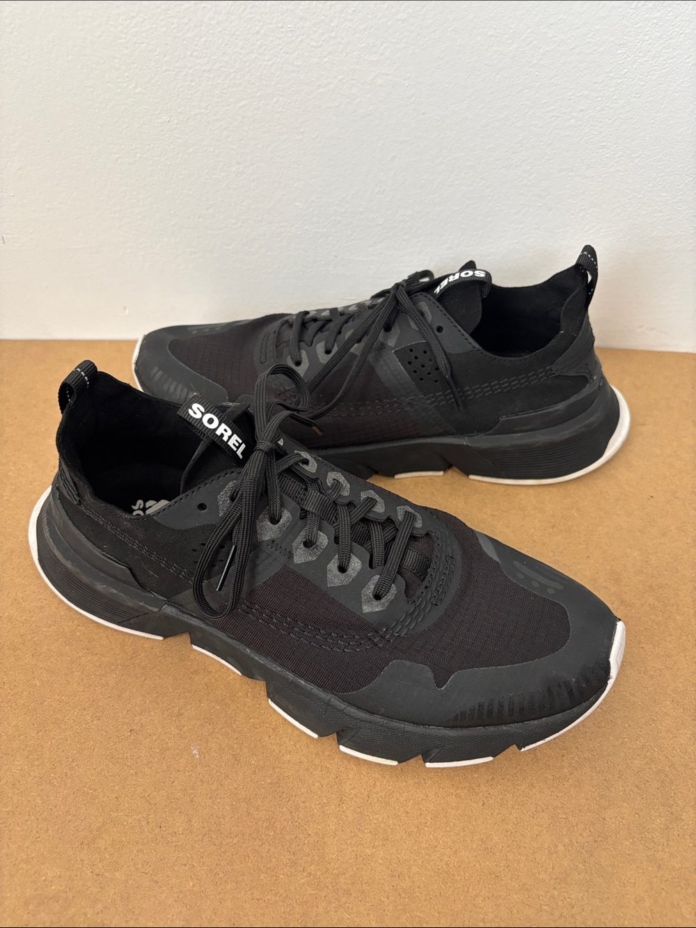 Sorel Kinetic Rush Ripstop Black Women’s Sneakers Size 8.5